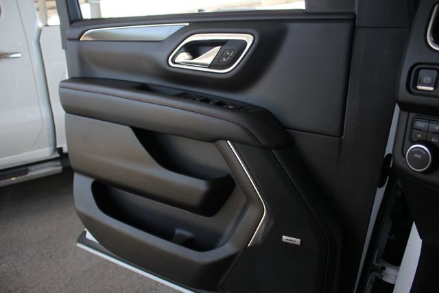 Used 2021 Chevrolet Tahoe RST w/ Luxury Package image 21