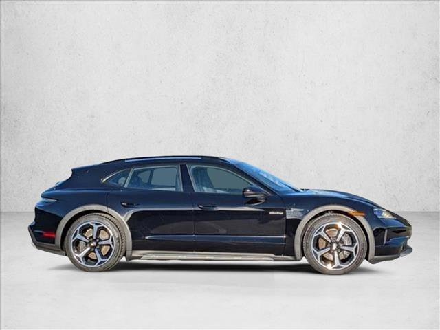 New 2025 Porsche Taycan 4 Cross Turismo image 8