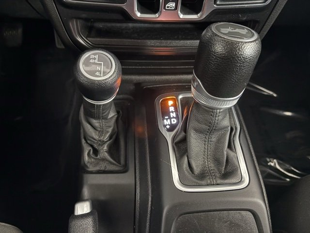 Used 2021 Jeep Wrangler Unlimited Sport image 15