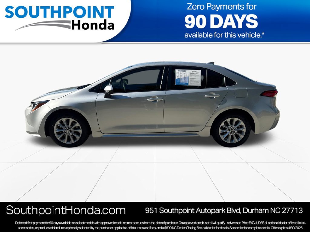 Used 2022 Toyota Corolla LE w/ LE Convenience Package FWD image 4