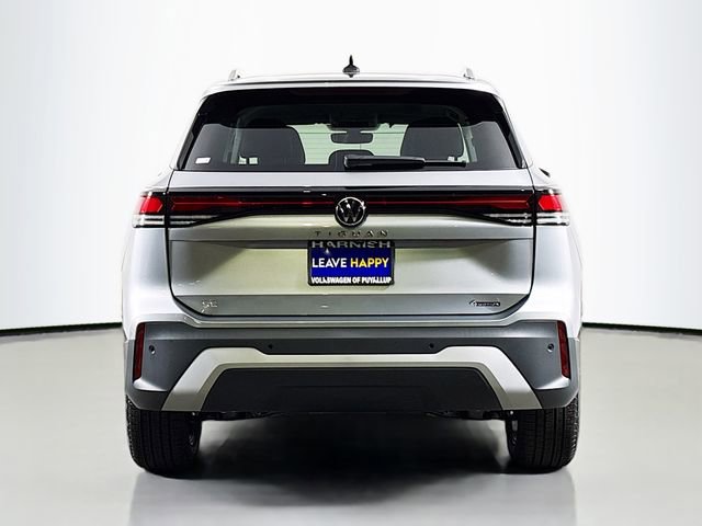 New 2025 Volkswagen Tiguan SE image 6