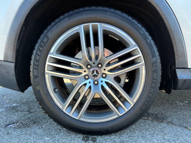 Used 2021 Mercedes-Benz GLS 450 4MATIC image 14