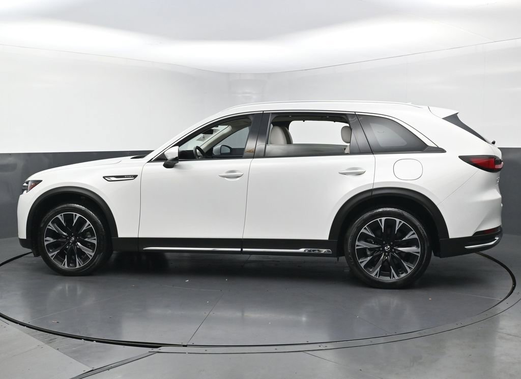 Used 2024 MAZDA CX-90 Plug-In Hybrid w/ Premium Plus image 8