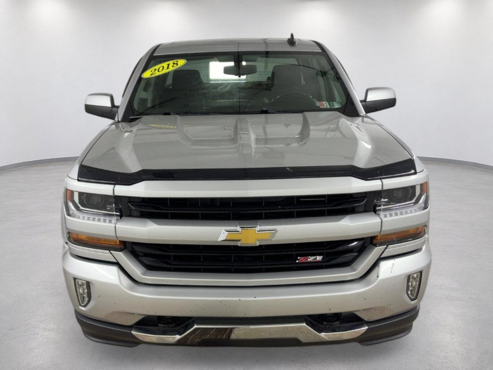 Used 2018 Chevrolet Silverado 1500 LT w/ All Star Edition AWD/4WD image 2