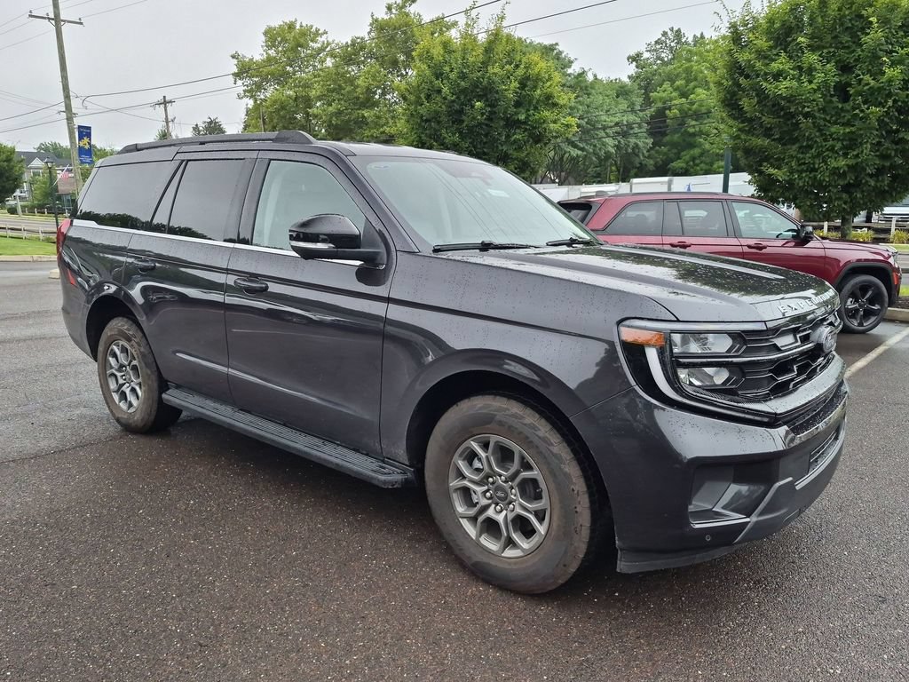 New 2026 Ford Expedition Active AWD/4WD image 3
