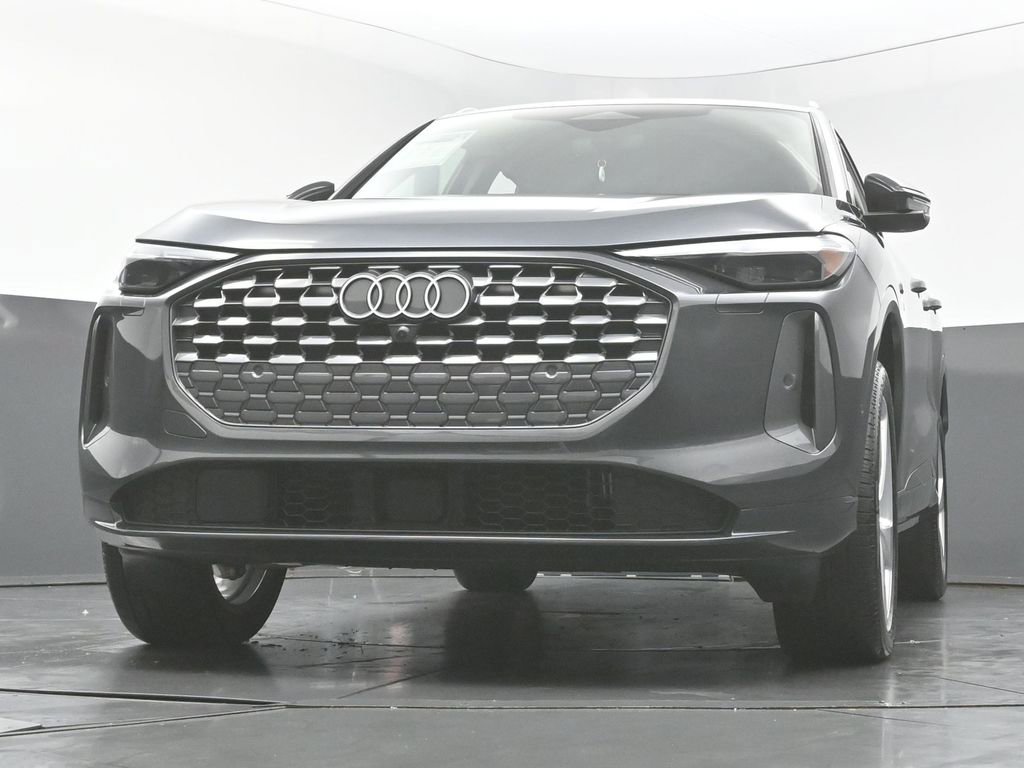 Used 2025 Audi Q5 Premium Plus w/ Premium Plus AWD/4WD image 47