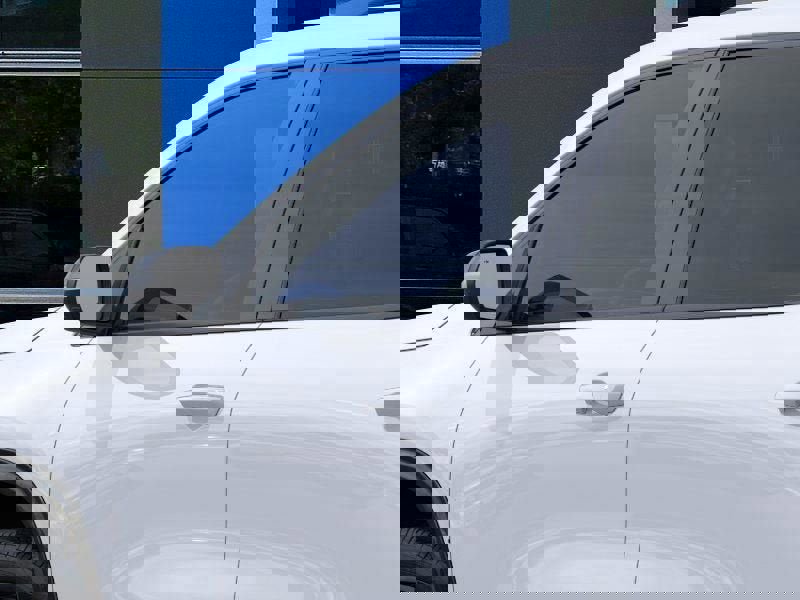 New 2026 Chevrolet Traverse RS w/ LPO, Floor Liner Package image 12