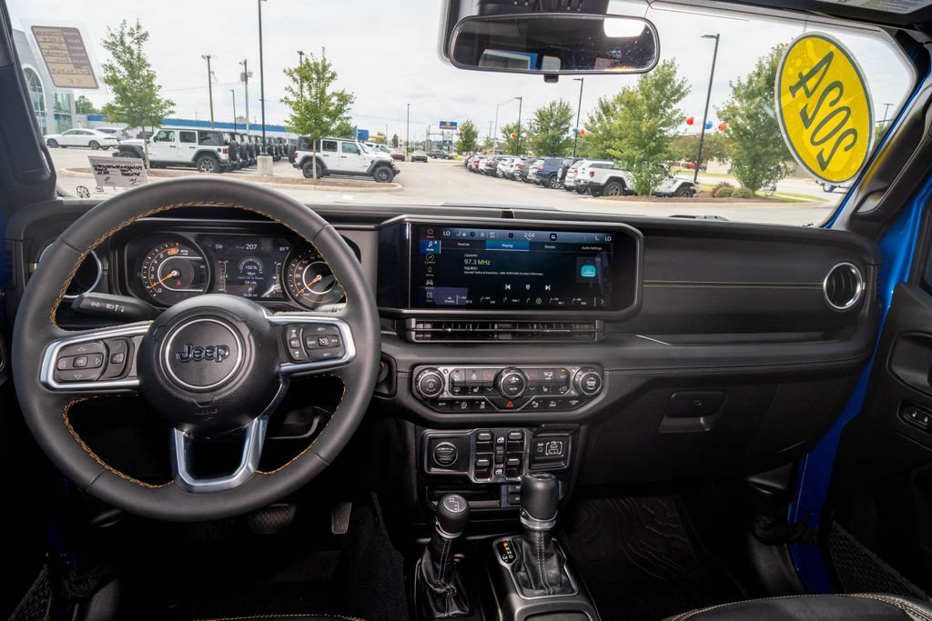 Used 2024 Jeep Wrangler Unlimited Sahara w/ Safety Group AWD/4WD image 18