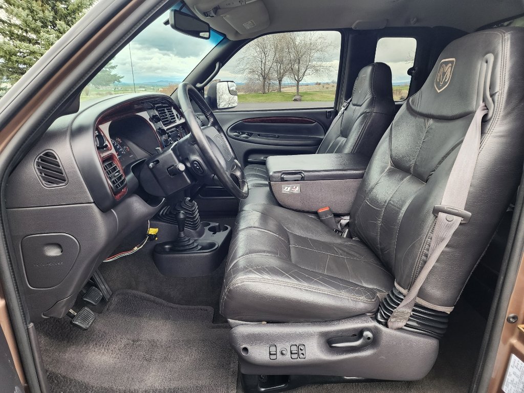 Used 2001 Dodge Ram 2500 Truck 4x4 Quad Cab image 12