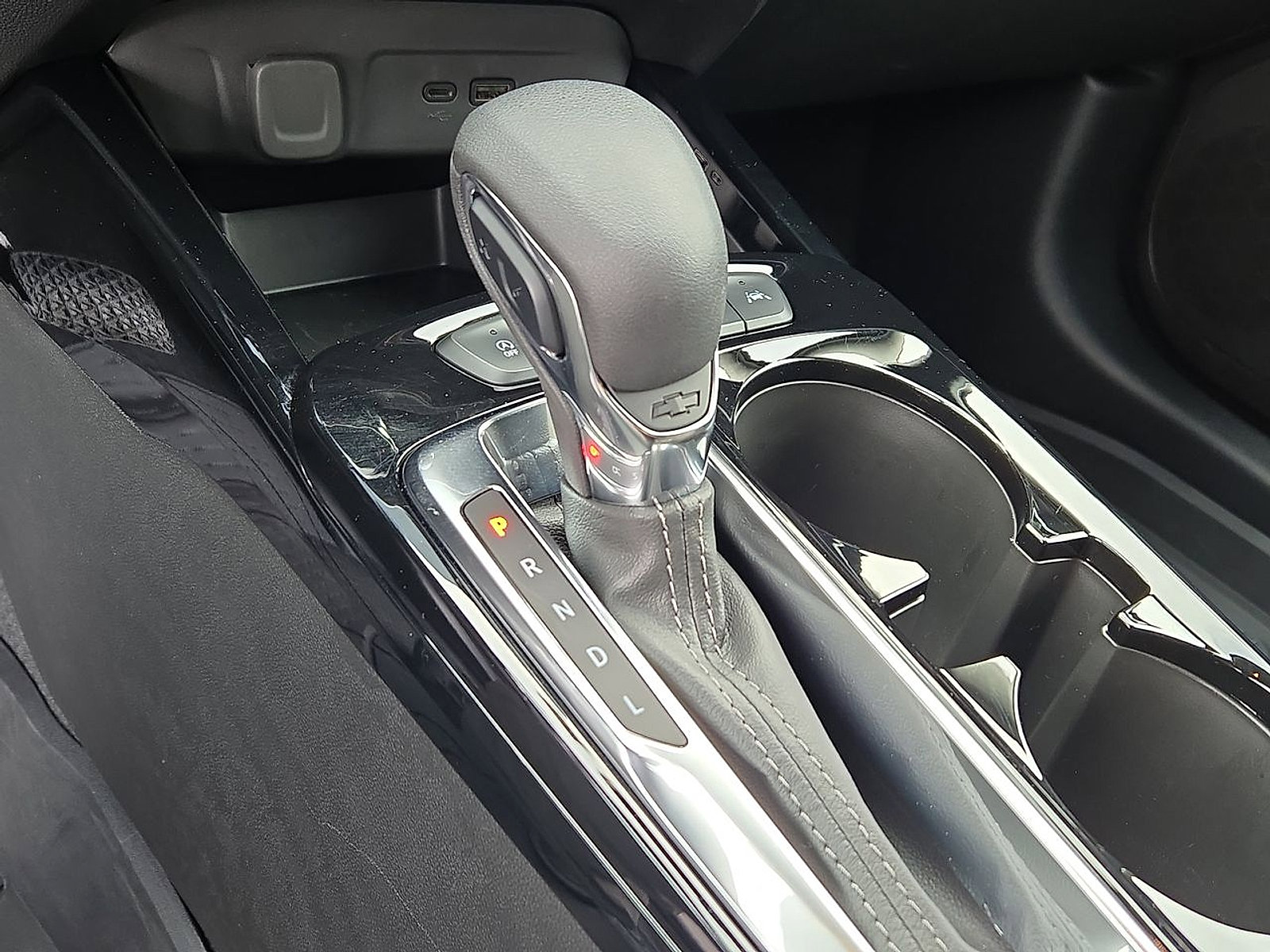 New 2025 Chevrolet Trax LT w/ Driver Confidence Package image 15