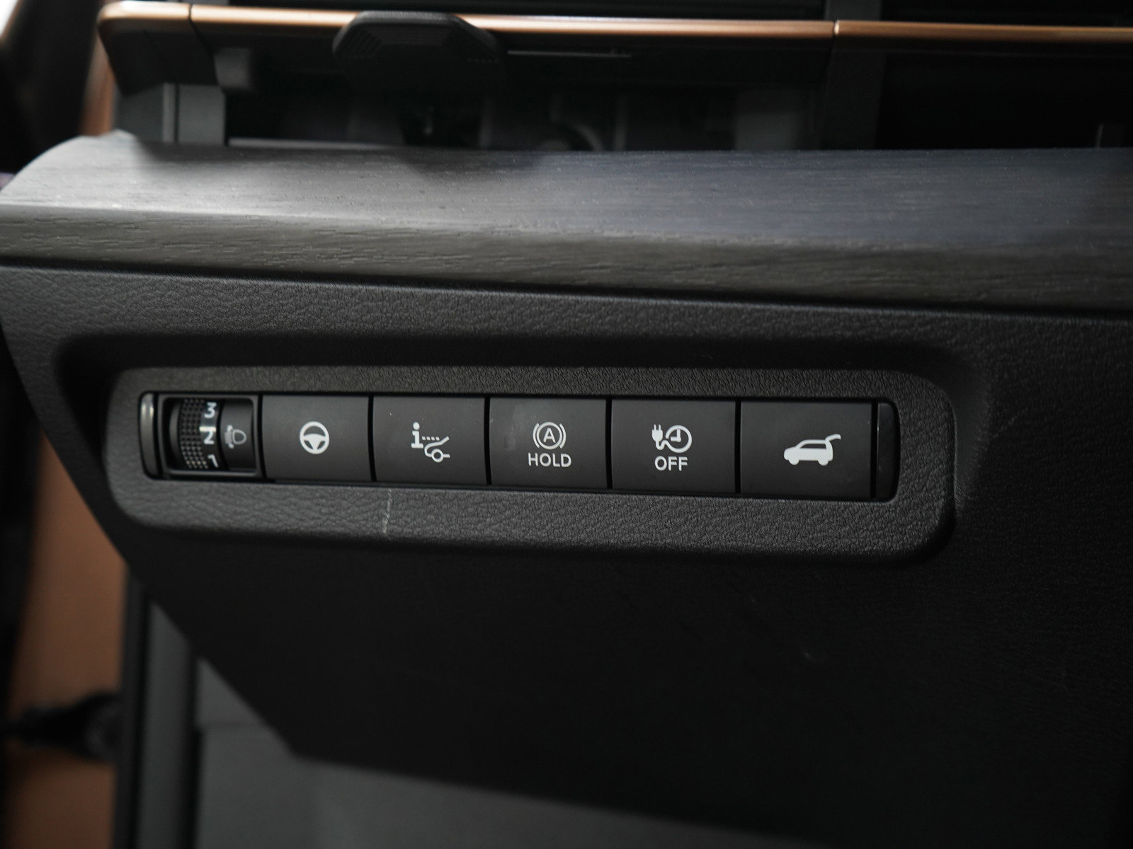 Used 2023 Nissan Ariya FWD image 30