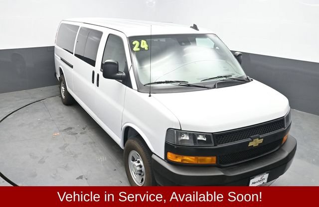 Used 2024 Chevrolet Express 3500 LS RWD image 24