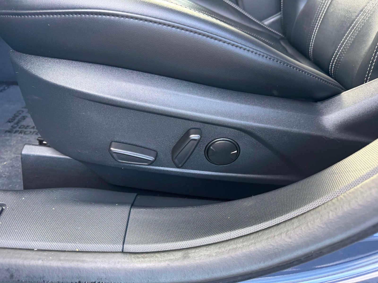 Used 2021 Ford Mustang Mach-E Select AWD/4WD image 26