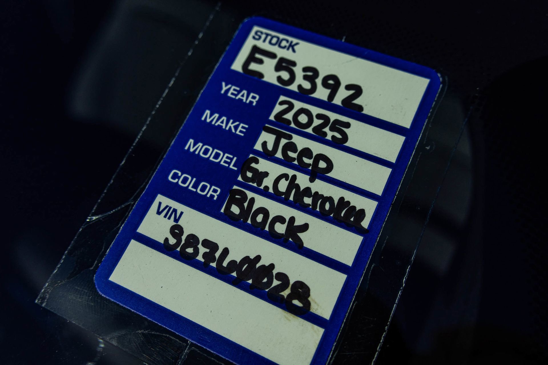 New 2025 Jeep Grand Cherokee L Laredo w/ Luxury Tech Group I image 40