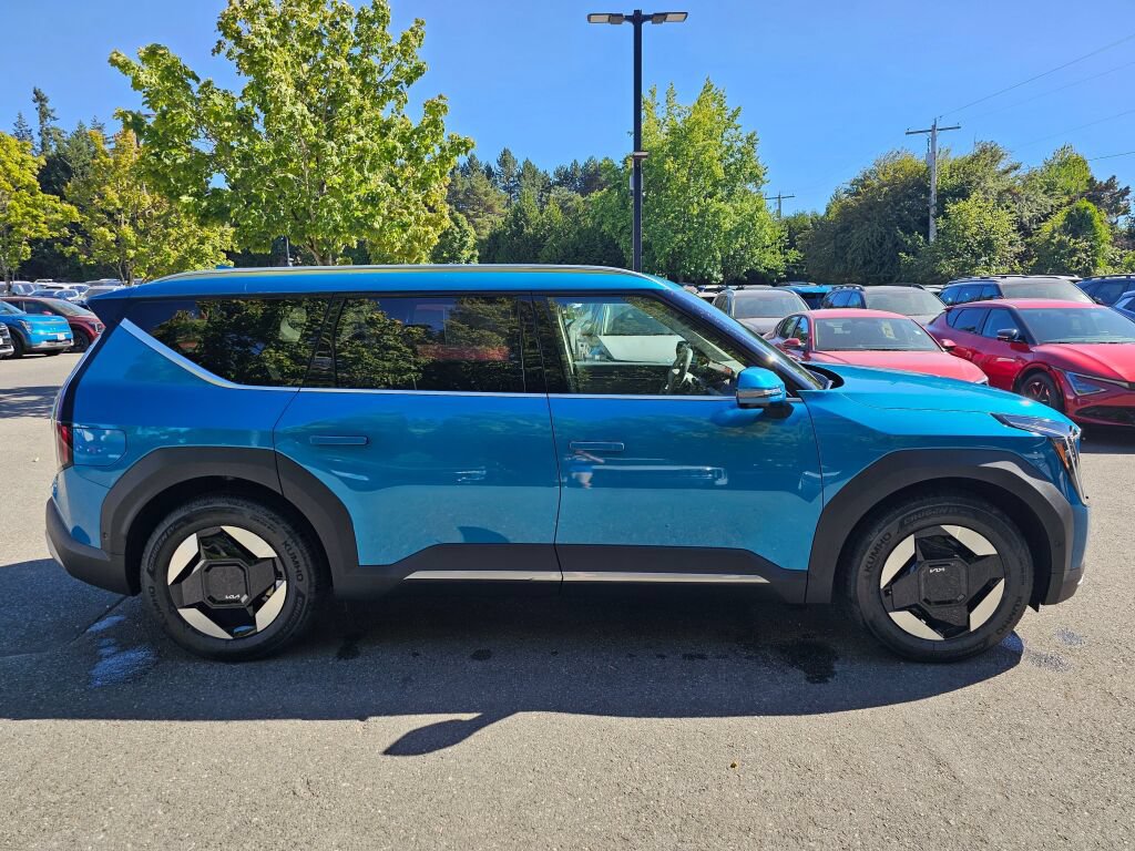 New 2026 Kia EV9 Wind AWD/4WD image 4