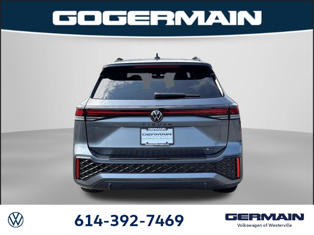 New 2026 Volkswagen Tiguan SE R-Line AWD/4WD image 8