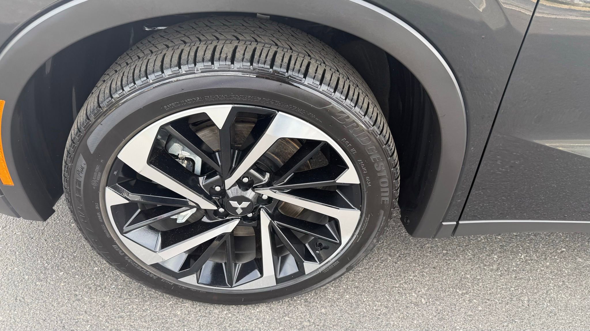 Used 2024 Mitsubishi Outlander SE image 19