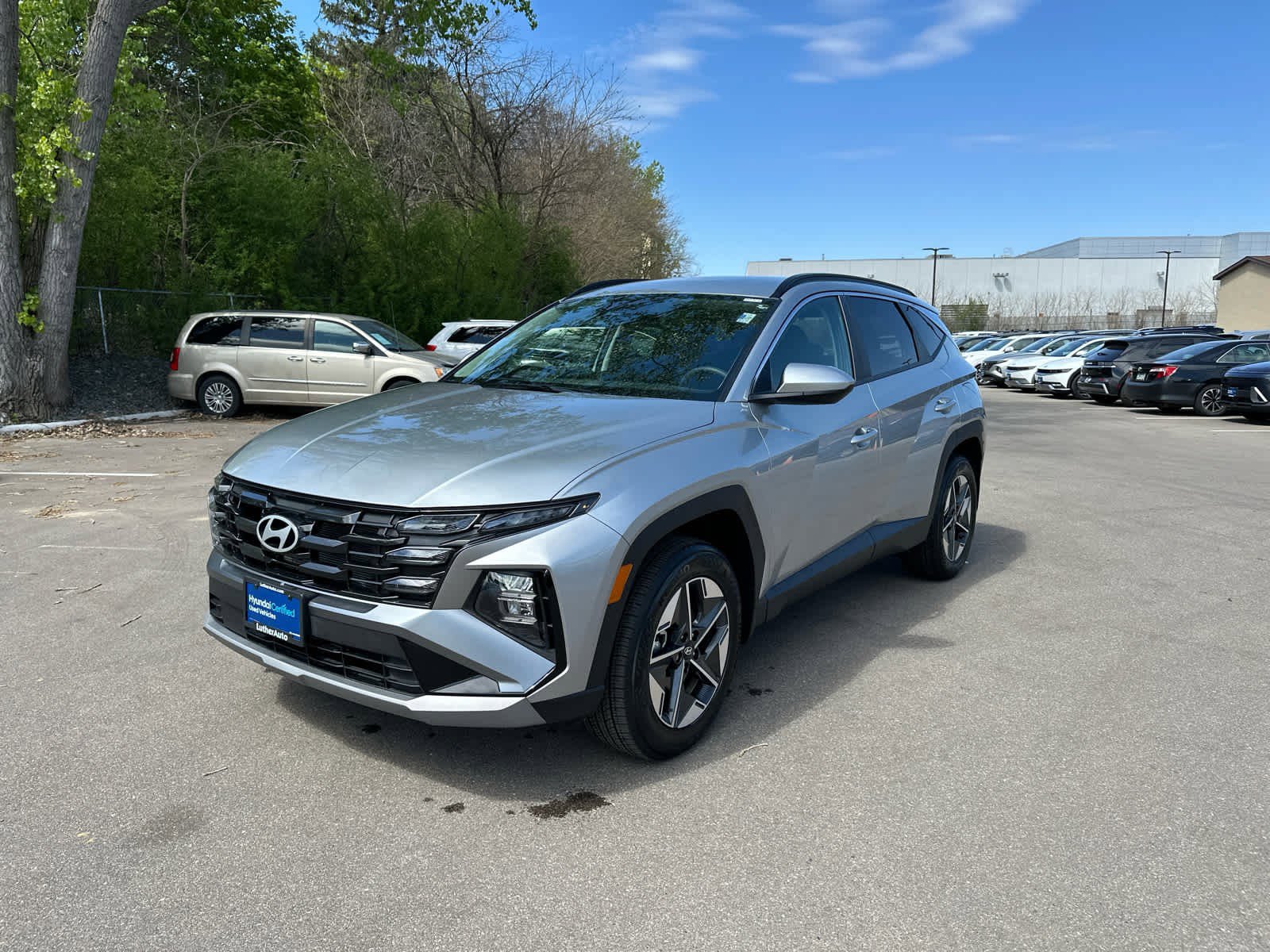 Certified 2025 Hyundai Tucson SEL AWD/4WD image 4