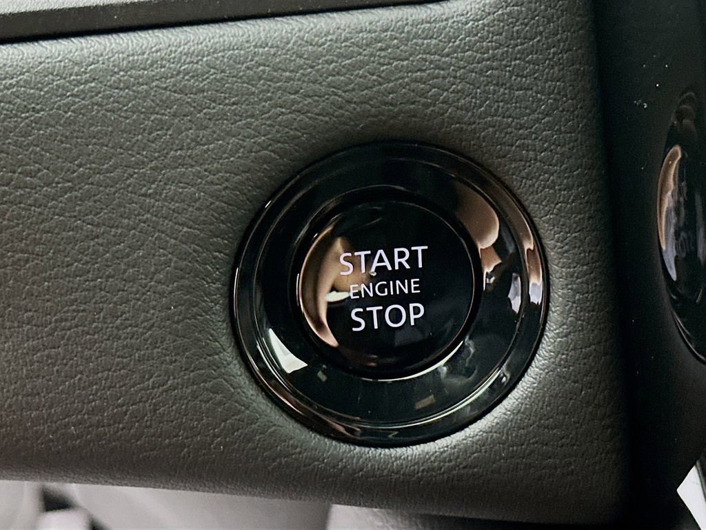 New 2025 Nissan Armada PRO-4X w/ Pro-4X Premium Package image 20