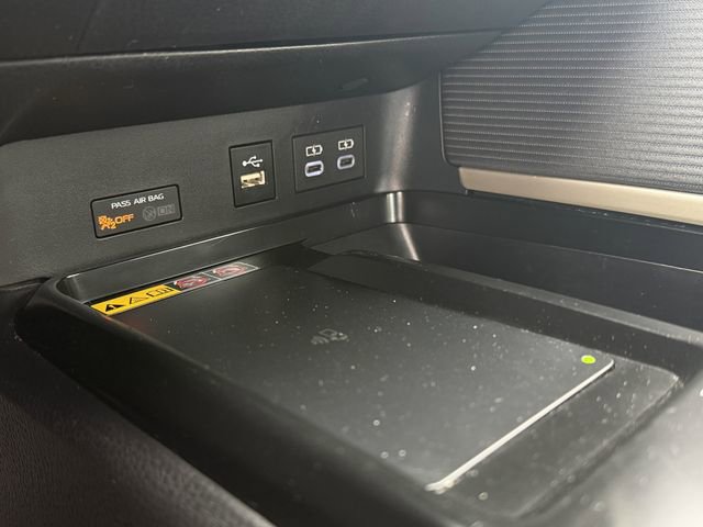 Used 2025 Toyota Camry SE FWD image 21
