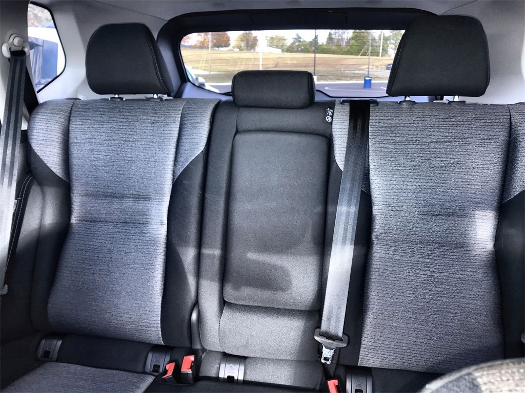 Used 2021 Nissan Rogue S image 21