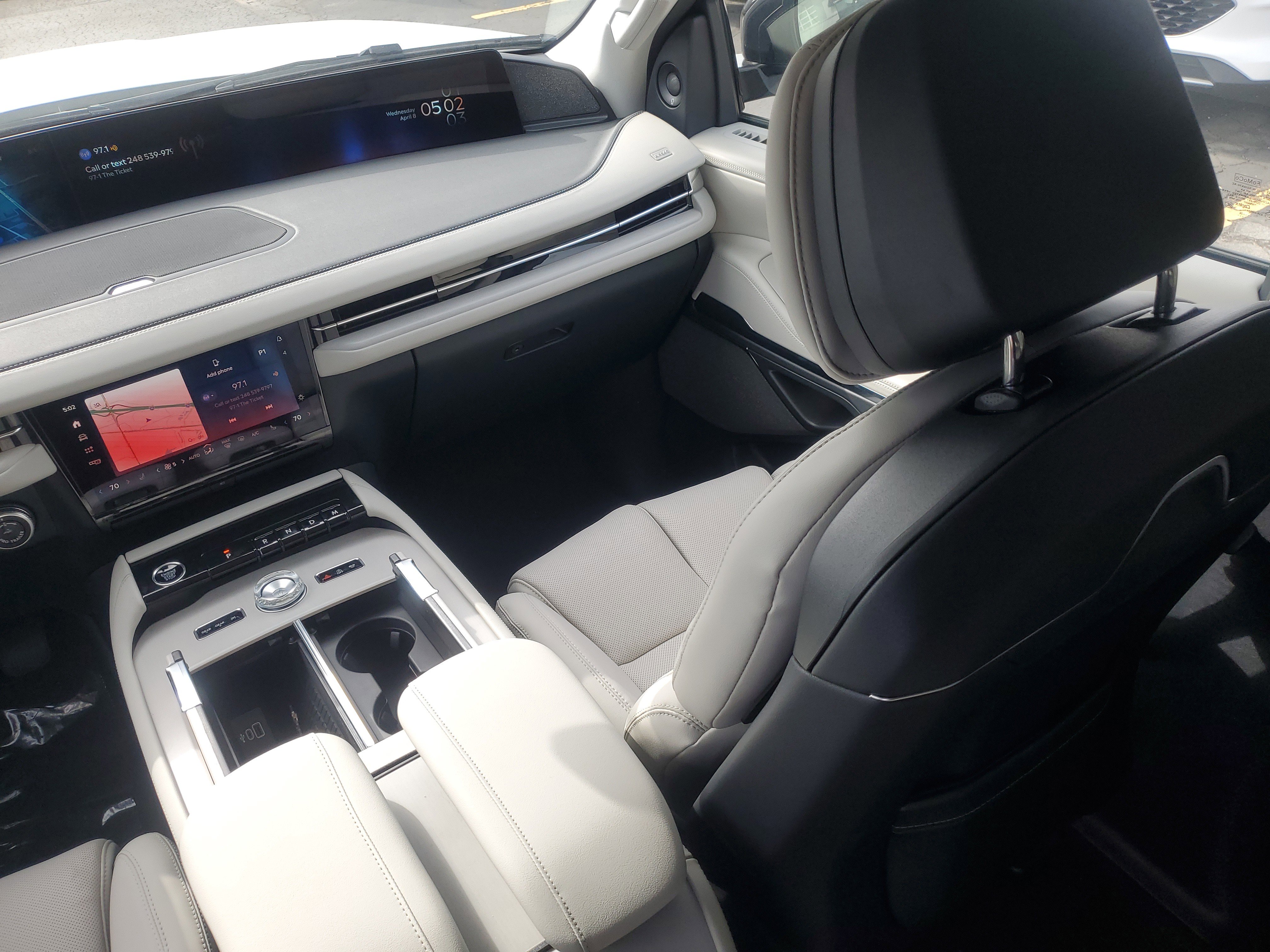 New 2026 Lincoln Navigator Reserve image 27