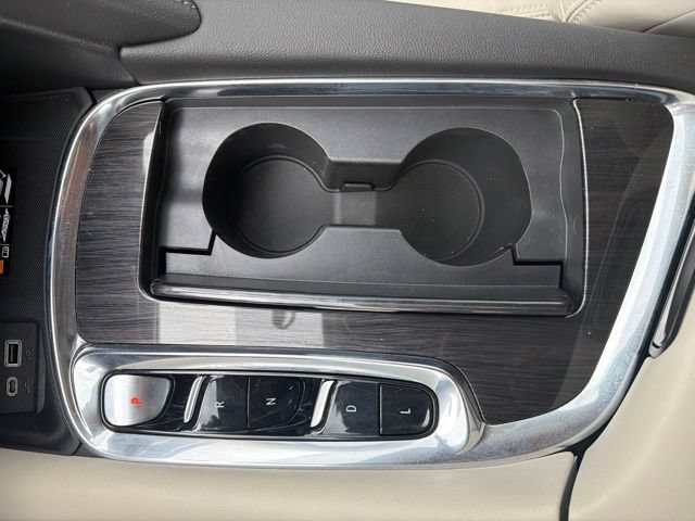 Used 2023 Buick Enclave Essence FWD image 27