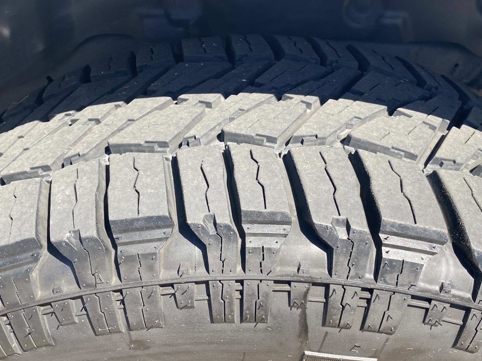 Used 2023 Jeep Wrangler Sahara w/ Cold Weather Group image 16