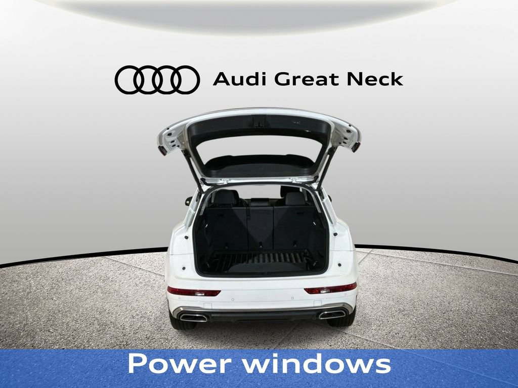 Used 2023 Audi Q5 2.0T Premium w/ Convenience Package AWD/4WD image 23