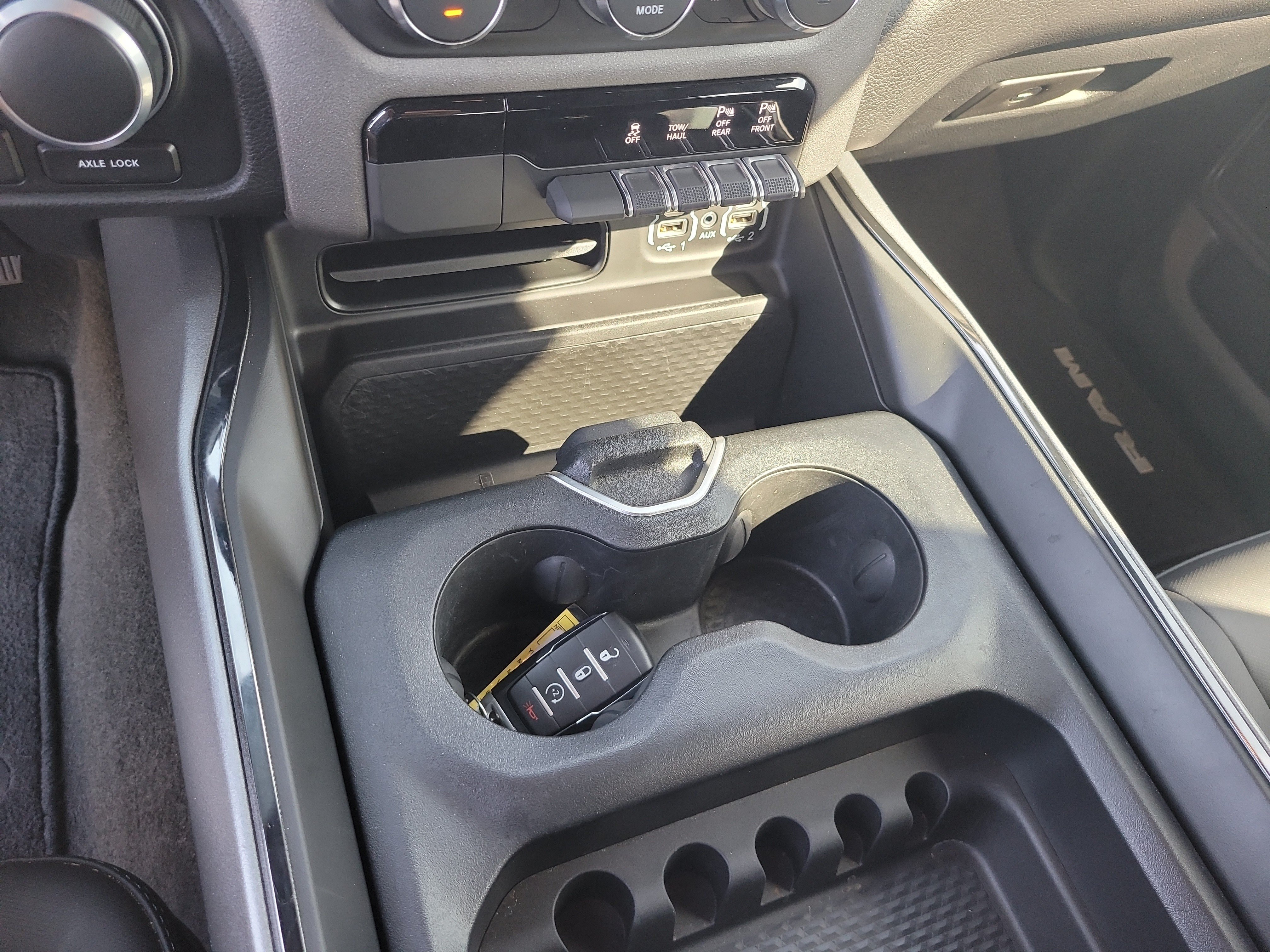 Used 2023 RAM 1500 Big Horn AWD/4WD image 25