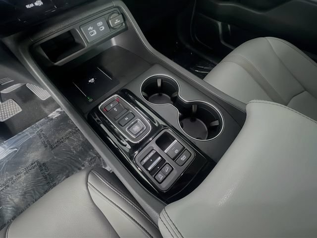 Certified 2025 Honda Pilot EX-L image 25