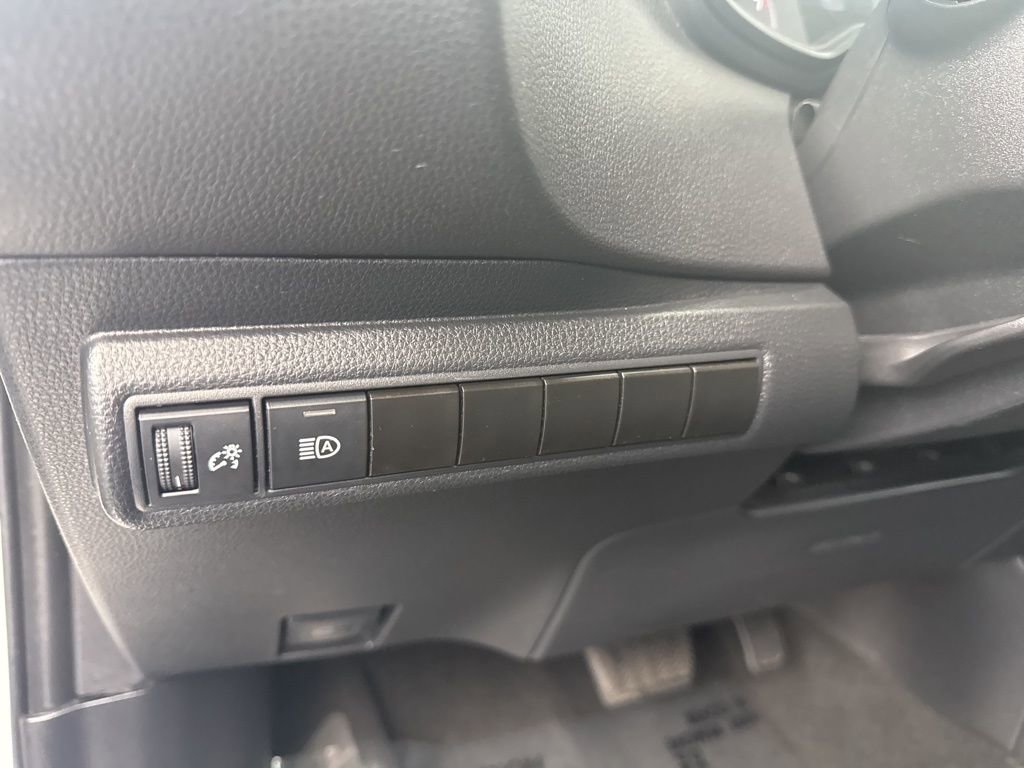 Used 2024 Toyota Corolla LE image 24