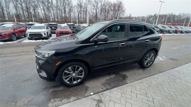 Certified 2021 Buick Encore GX Select w/ Experience Buick Package image 4