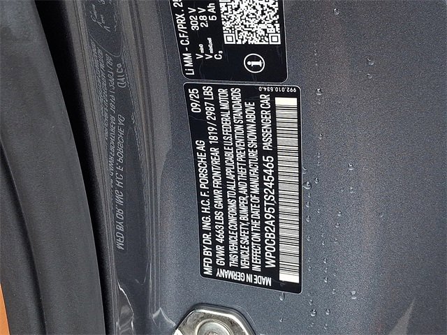 Certified 2026 Porsche 911 Carrera 4 GTS image 31