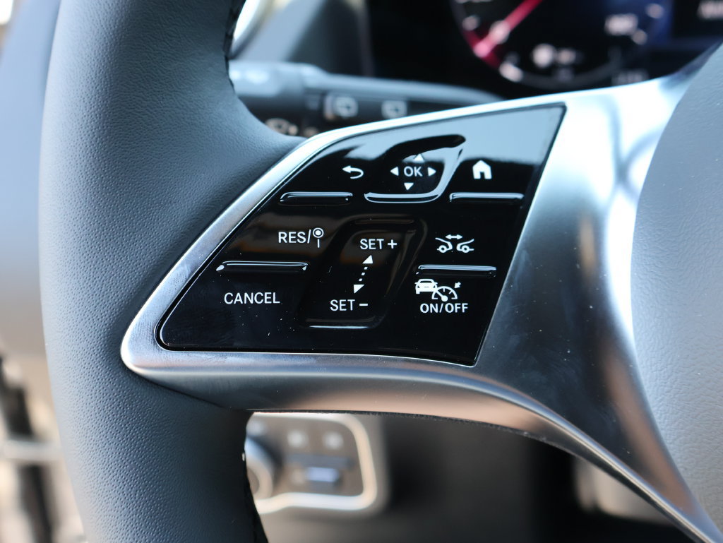 New 2026 Mercedes-Benz GLA 250 4MATIC image 36