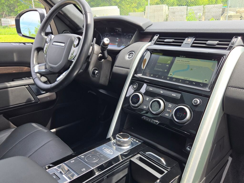 Used 2019 Land Rover Discovery HSE AWD/4WD image 8