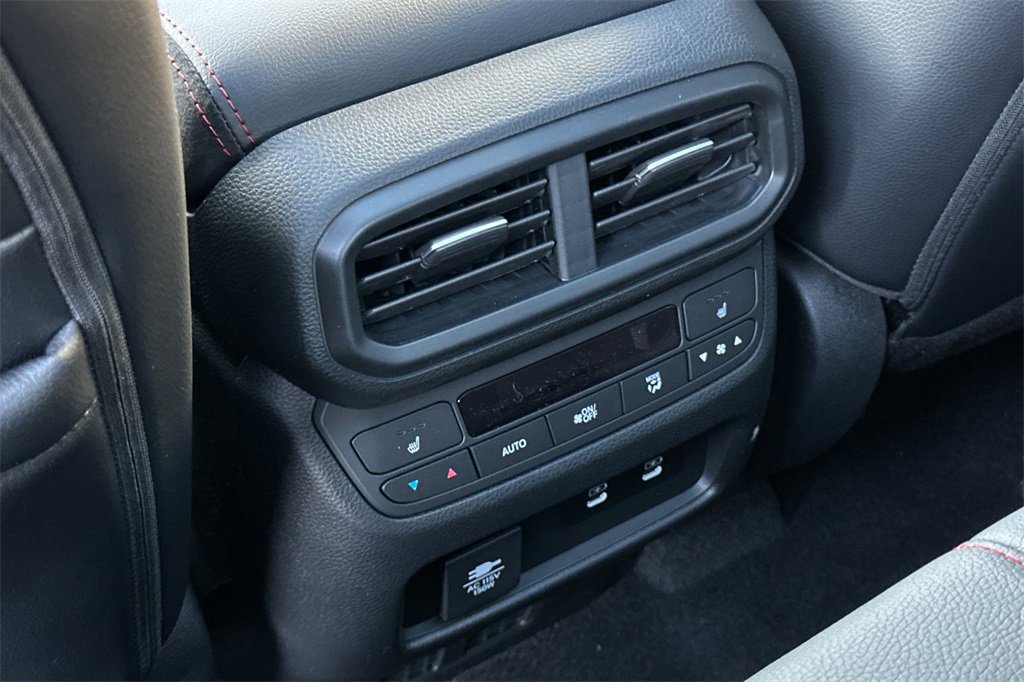 New 2026 Honda Pilot Black Edition image 14