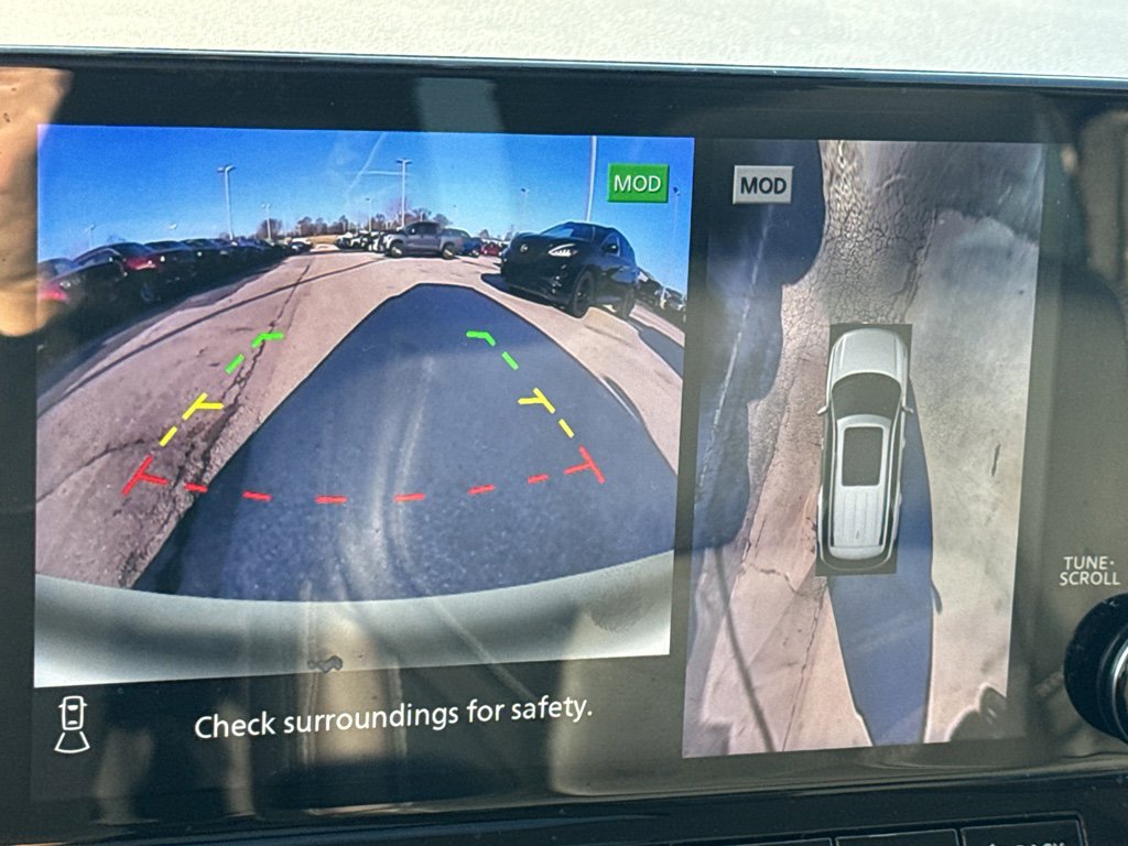 Certified 2023 Nissan Pathfinder Platinum image 19