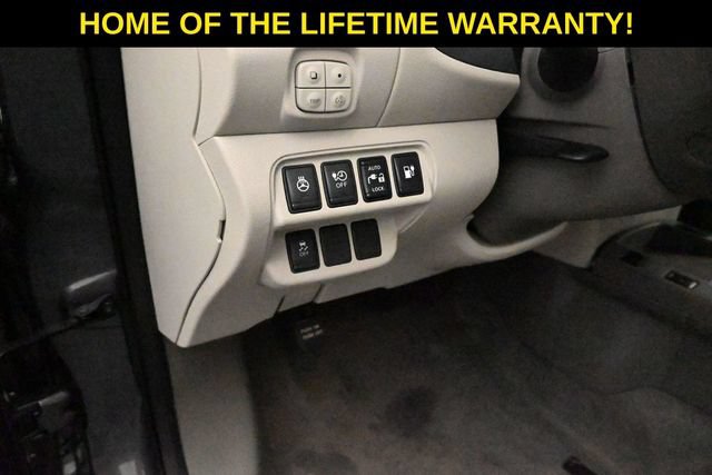 Used 2015 Nissan Leaf SV w/ LED & Quick Charge Package FWD image 16