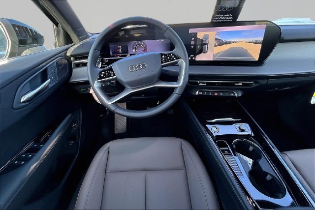 New 2026 Audi Q3 quattro 2.0T AWD/4WD image 5