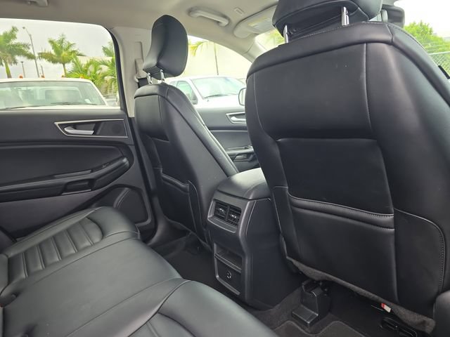 Used 2022 Ford Edge SEL AWD/4WD image 12
