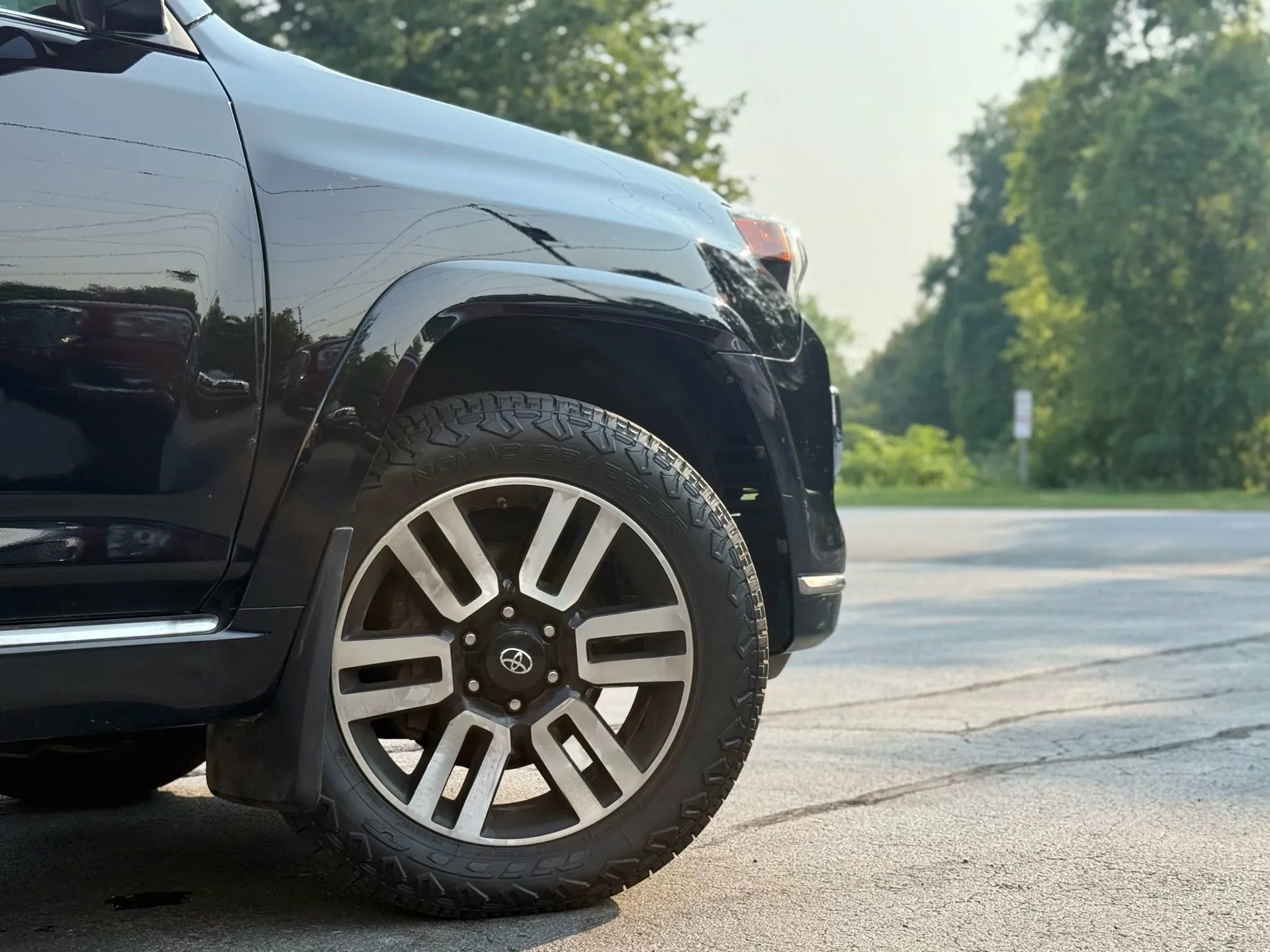 Used 2016 Toyota 4Runner Limited AWD/4WD image 51