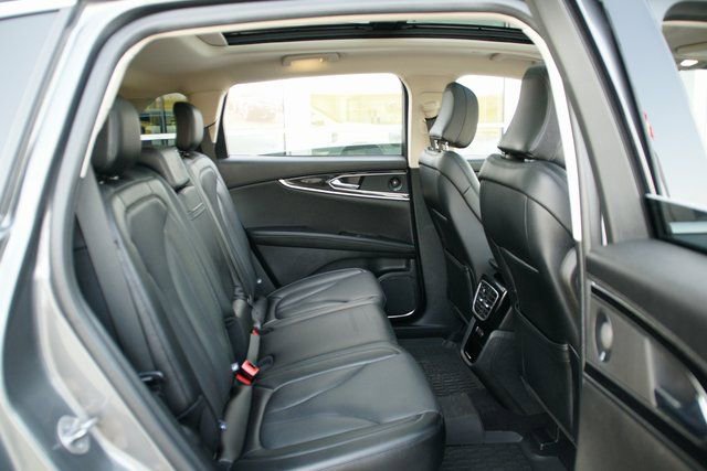 Used 2023 Lincoln Nautilus Reserve w/ Equipment Group 201A image 34