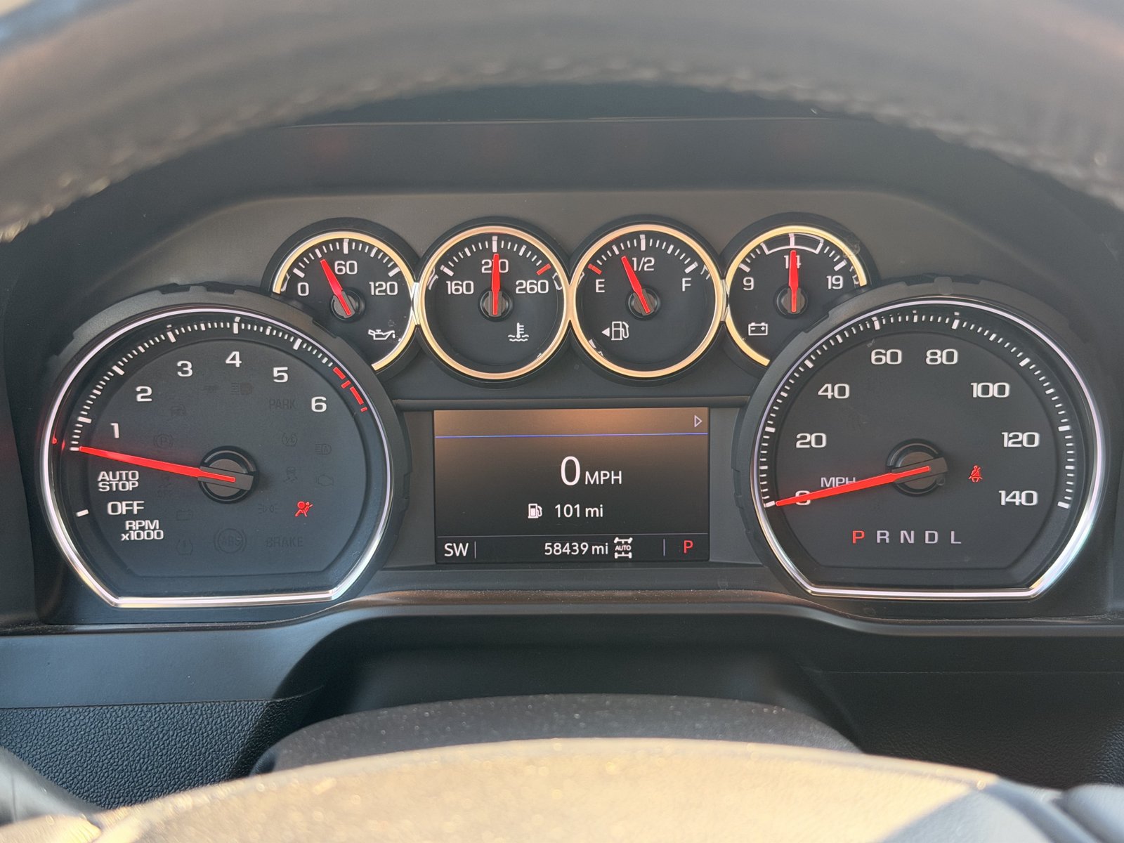 Used 2020 Chevrolet Silverado 1500 RST AWD/4WD image 13