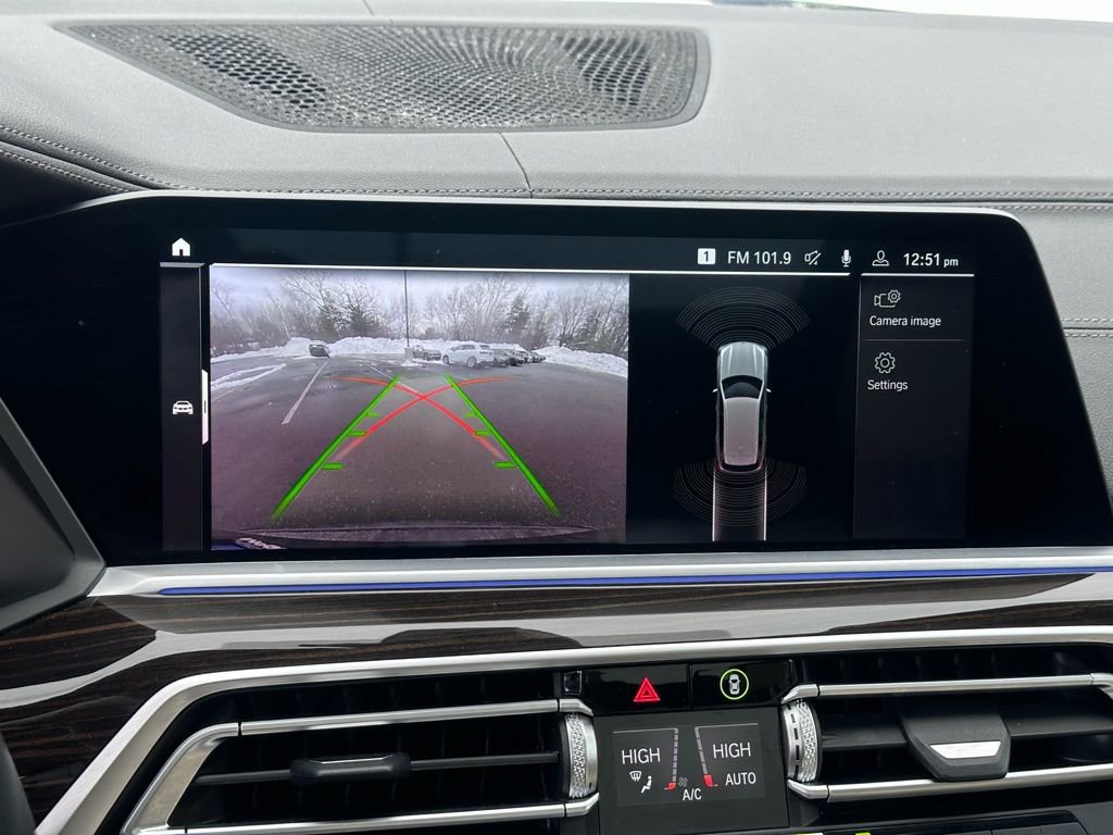 Used 2021 BMW X5 xDrive40i w/ Convenience Package image 17