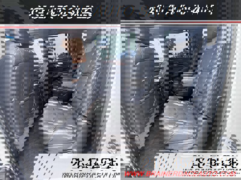 Used 2016 Cadillac Escalade ESV Premium AWD/4WD image 22