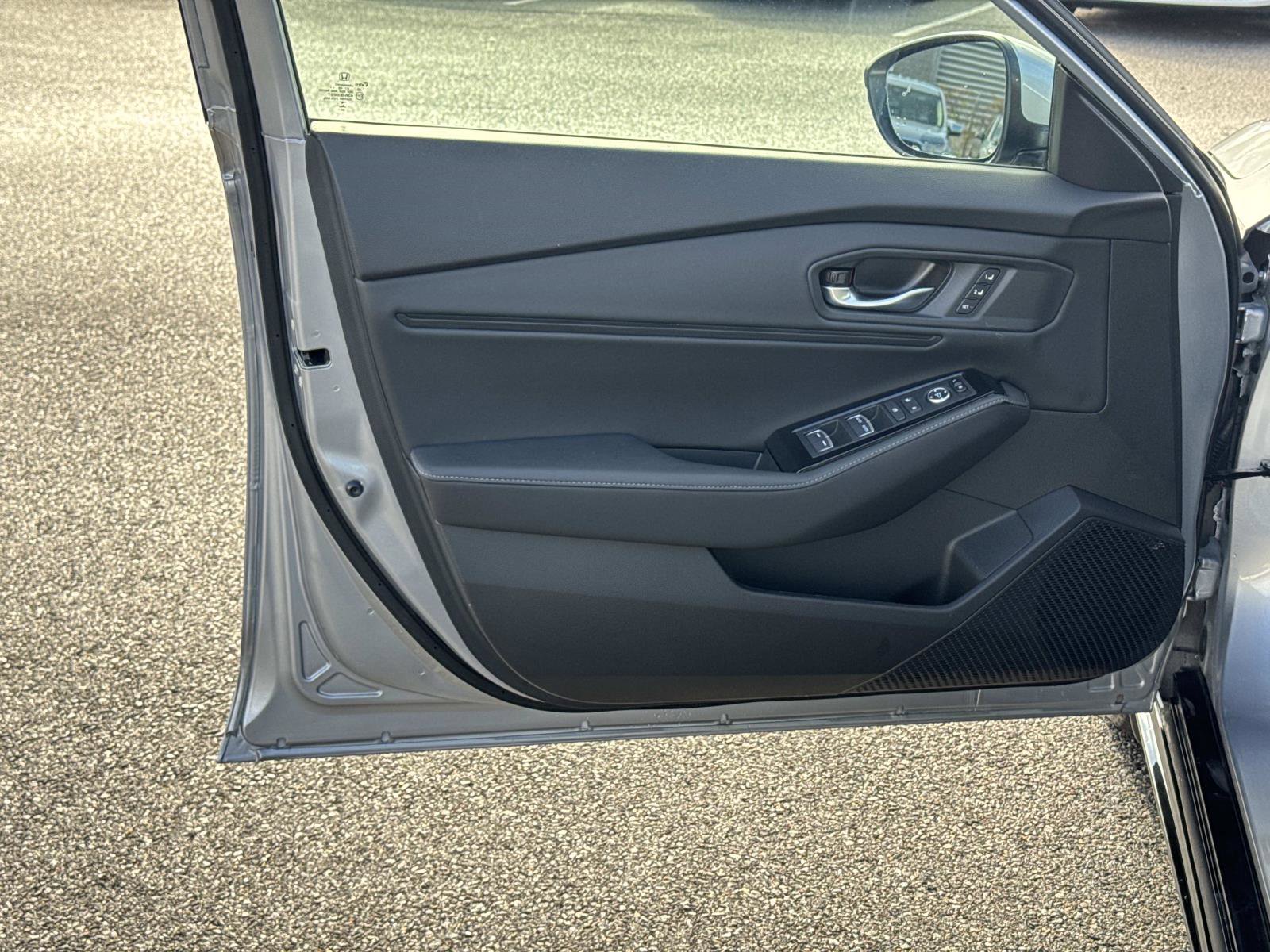 Used 2025 Honda Accord Touring image 16