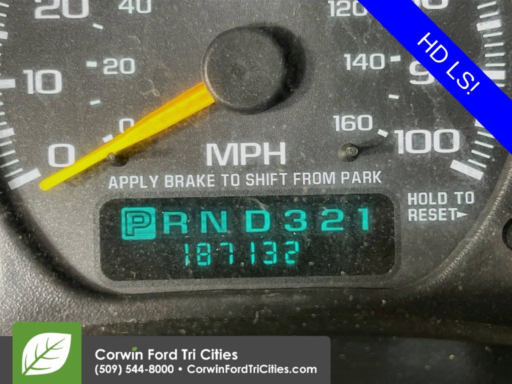 Used 2000 Chevrolet Silverado 2500 LS w/ Snow Plow Prep Pkg AWD/4WD image 25