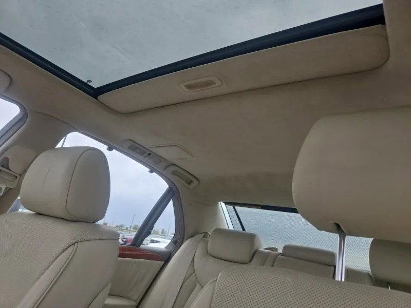 Used 2005 Lexus LS 430 RWD image 8