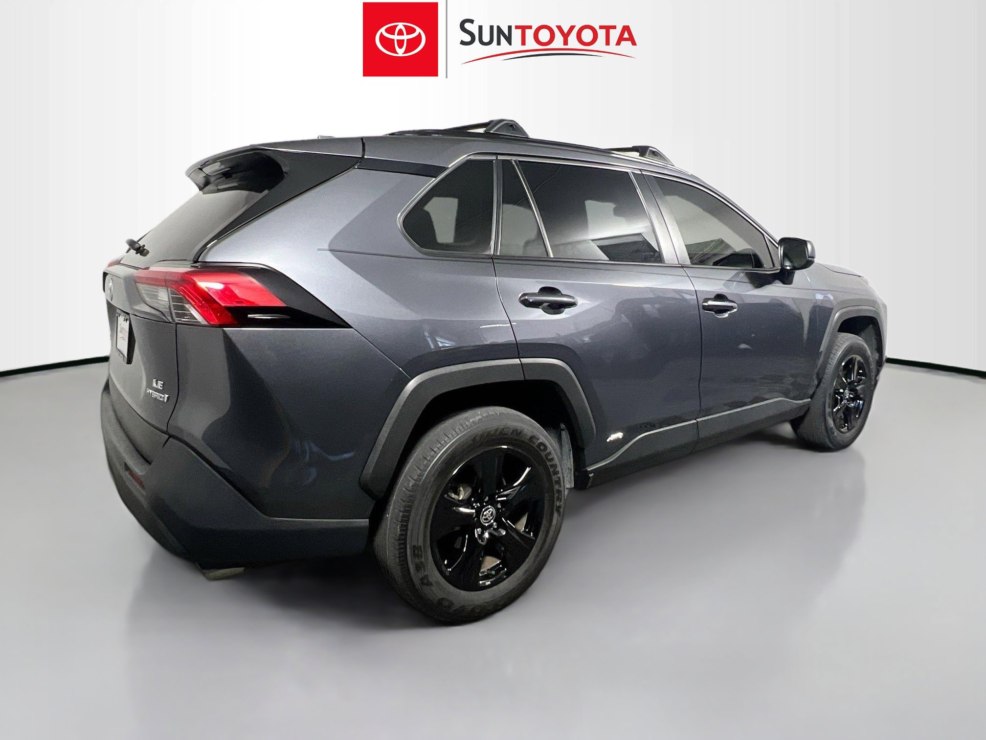 Used 2024 Toyota RAV4 LE image 4